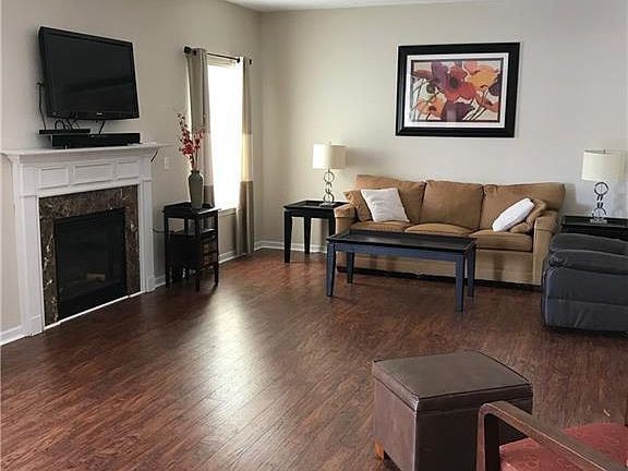 5th image of 8751 Ashton Place Dr