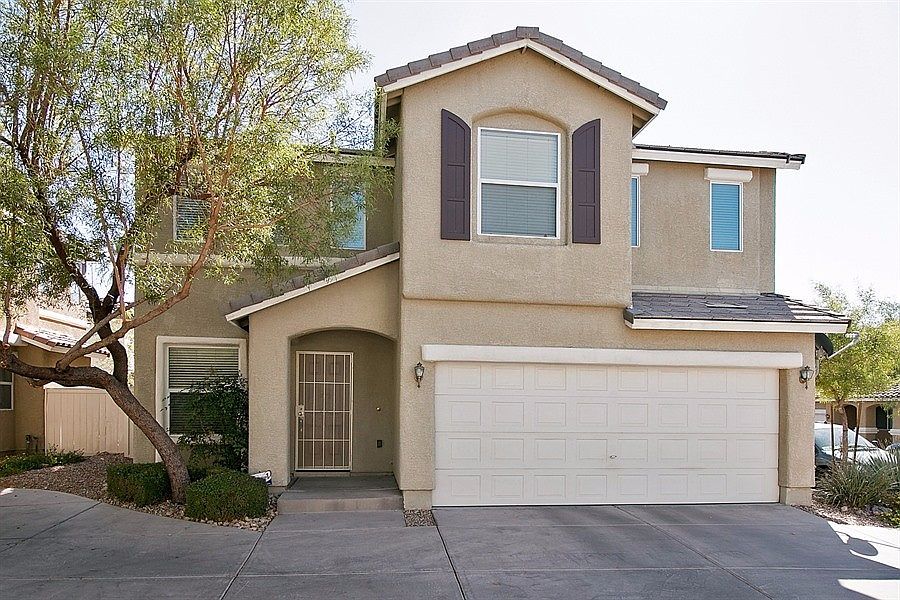 1st image of 8216 Wildwood Glen Dr