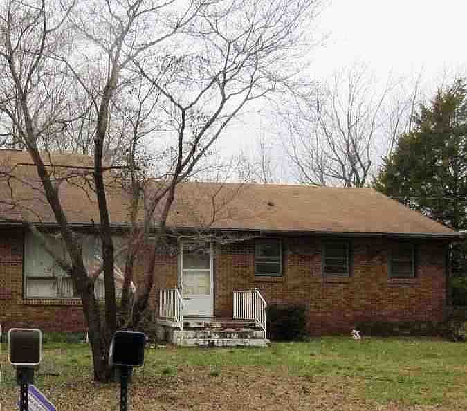 1st image of 1389 Peachtree Run