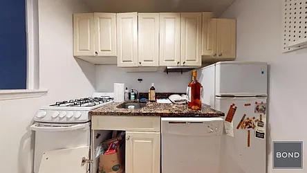 Rented by Bond New York