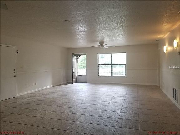 3rd image of 751 Whitewood Dr