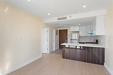 Rented by (Legacy) Elegran