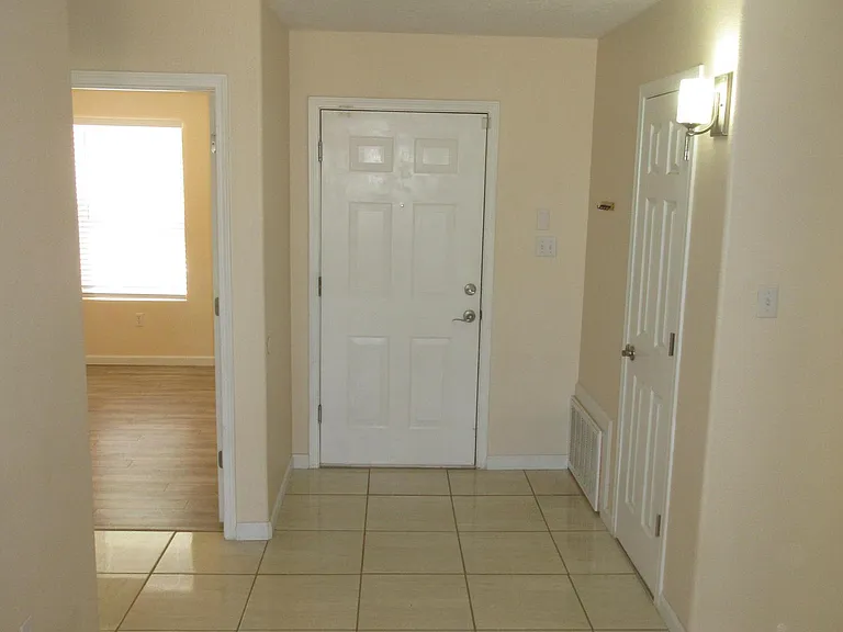 5351 Feather Rock Pl NW — Photo 3