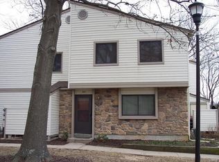 317 Rose Marie Ct, Saint Peters, MO