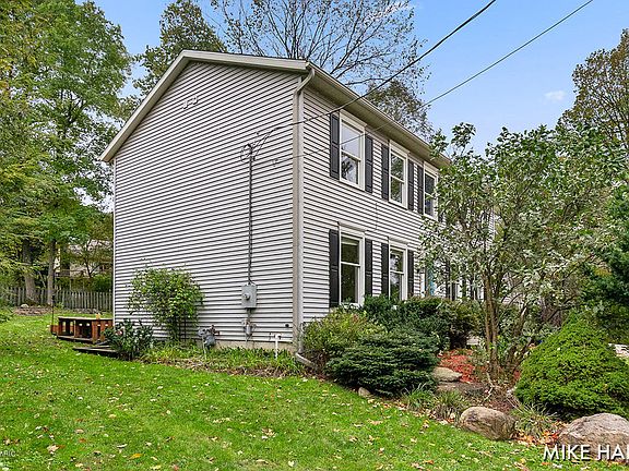 5th image of 2526 Cascade Springs Dr SE