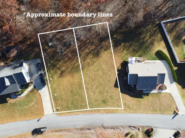 Moccasin Hills Dr, Gate City, VA 24251