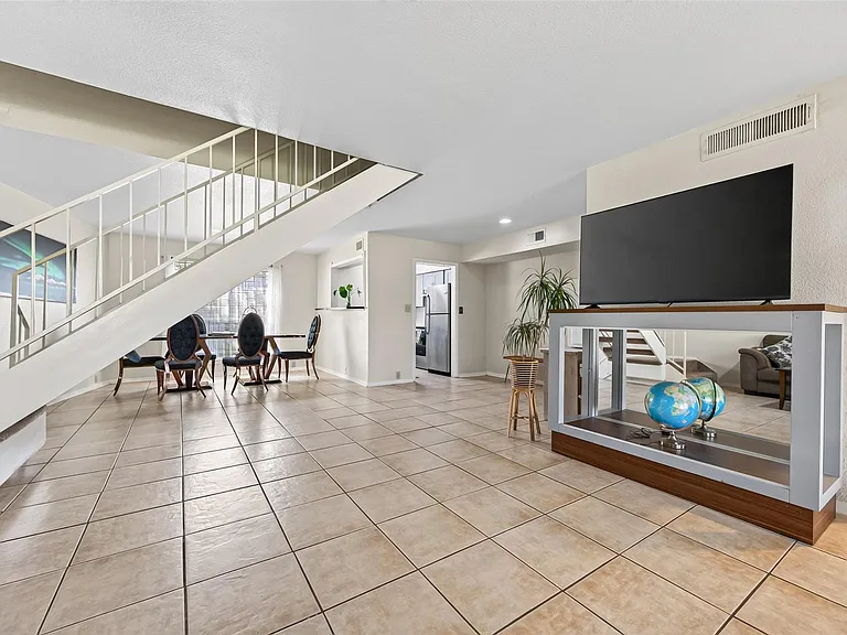 3303 W Greenridge Dr #8 — Photo 14