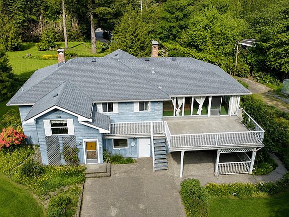 4th image of 21154 Crush Cres