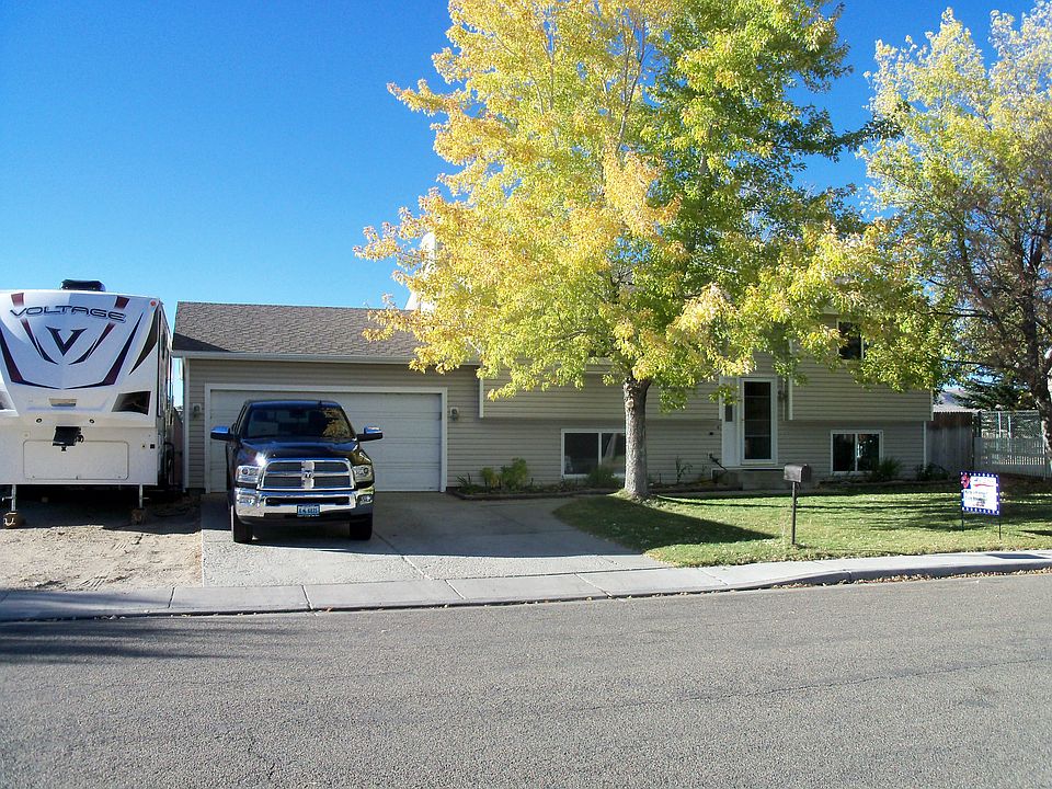1st image of 1605 Colorado Dr