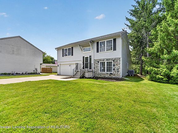 4th image of 1939 Andover Blvd
