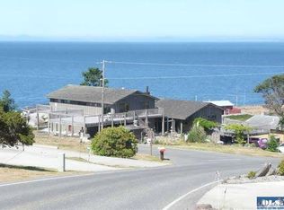 3921 Diamond Point Rd, Sequim, WA 98382