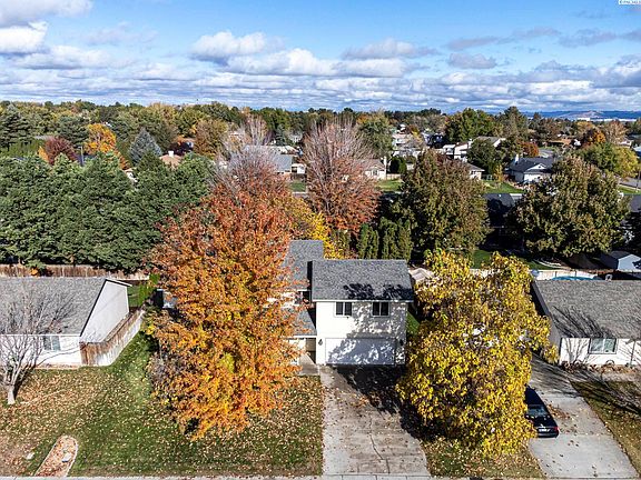 2nd image of 4882 Thrush Ln