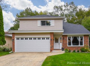 125 N Ott Ave, Glen Ellyn, IL 60137