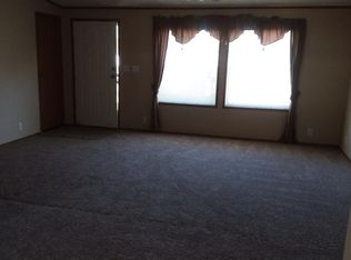 1101 Pioneer Trl, Mandan, ND 58554