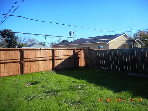 5th image of 54 Mosswood Ave