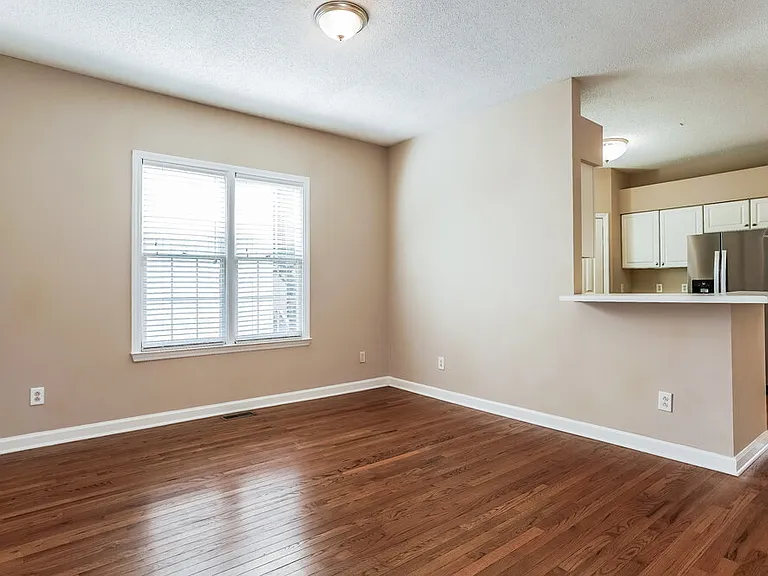 4900 Royal Troon Dr — Photo 6