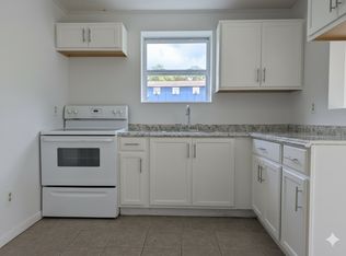 109 Oscar Banks Rd #33, Johnson City, TN 37601