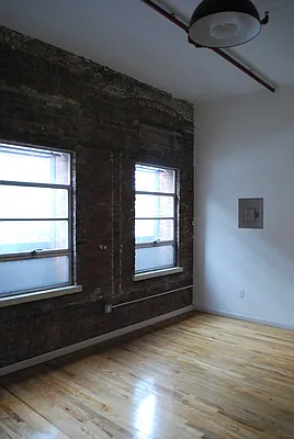 Rented by Bohemia Realty Group | media 12