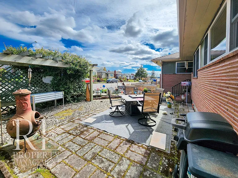 2113 Brashem Ave — Photo 40
