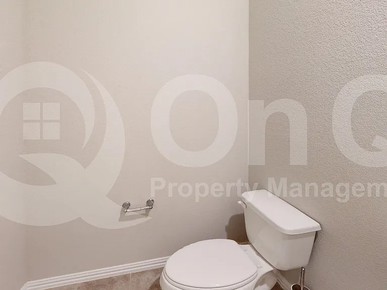 1508 Lannon Ln — Photo 23