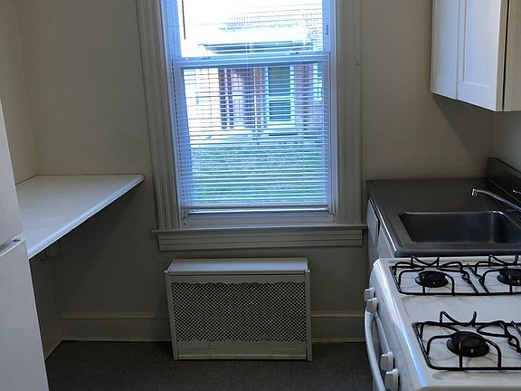 5th image of 5312 Edmunds Pl NW APT 1