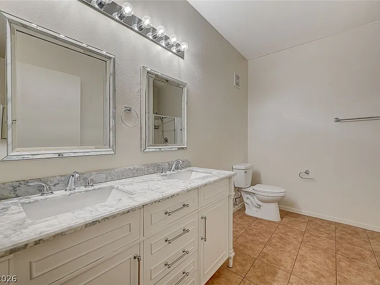 9050 W Warm Springs Rd #1147 — Photo 27