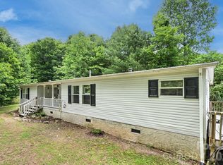 560 Morgan Branch Rd, Marshall, NC 28753