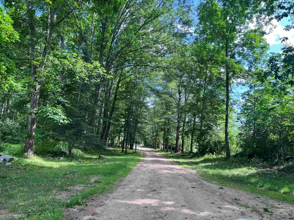 1 TIMBERWOOD Drive #303, Goffstown, NH 03045