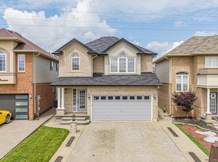 16 Irwin Ave, Hamilton, ON L9K0E9