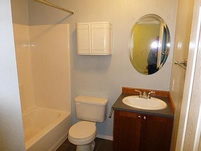 4th image of 226 Broadway APT 19