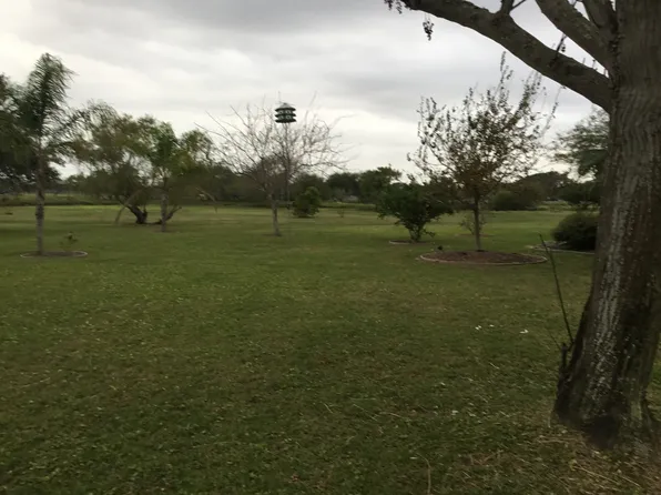 2541 Flour Bluff Dr, Corpus Christi, TX 78418