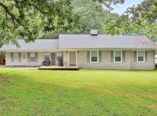 120 County Line Rd, Fayetteville, GA 30215