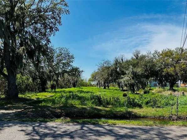 Jean Lafitte Blvd, Lafitte, LA 70067