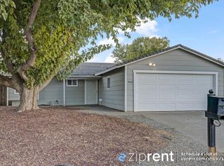 9962 Burline St, Sacramento, CA 95827