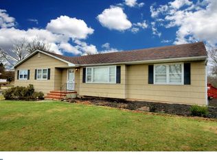 141 Dead Tree Run Rd, Belle Mead, NJ 08502