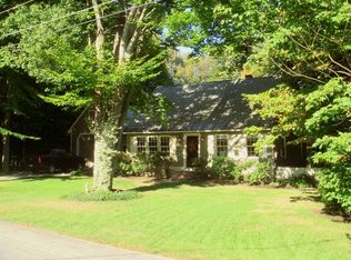 74 Robbins Rd, Wilton, NH 03086