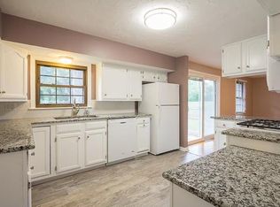 7606 Kessler Ln, Overland Park, KS 66204