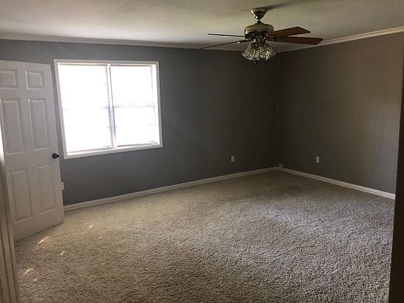 2nd image of 5127 Parklane Dr