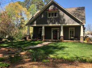 4404 E Lakeshore Dr, Acworth, GA 30101