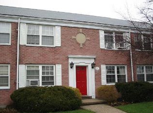 64 Standish Rd #18C4, Stamford, CT 06902