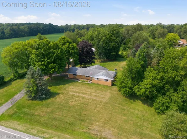 70251 Fisher Rd, Romeo, MI 48065
