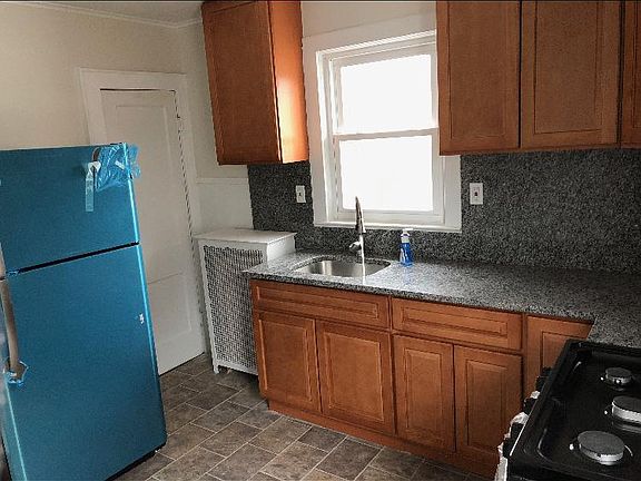 2nd image of 231 Otis Ave