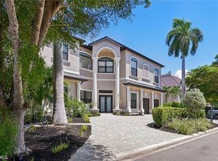 15701 Chatfield Dr, Fort Myers, FL 33908
