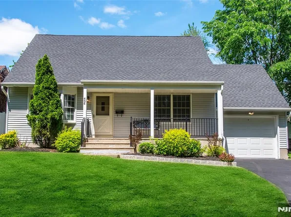 434 Argyle St, Oradell, NJ 07649