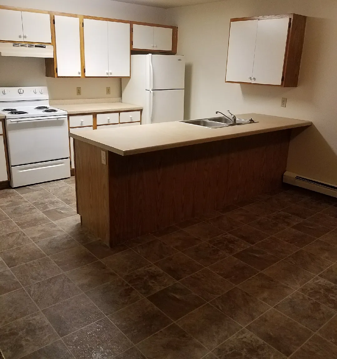 2 bed, 825 sqft, $1,020 — Photo 3