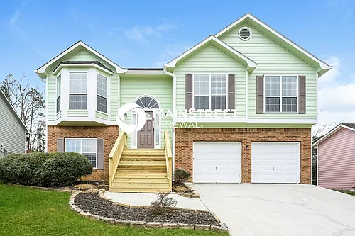 2571 Riverwood Spg Photo 1