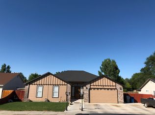 708 Meadowbrook Dr, Nampa, ID 83686