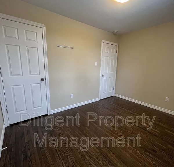 596 Garside Dr — Photo 16