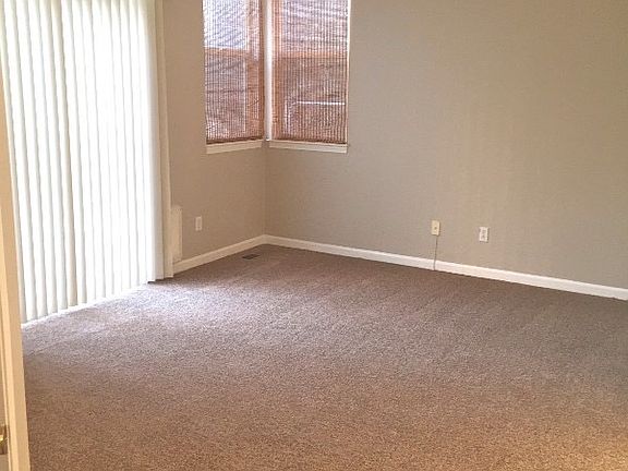 5th image of 7505 S Florentine Dr #1