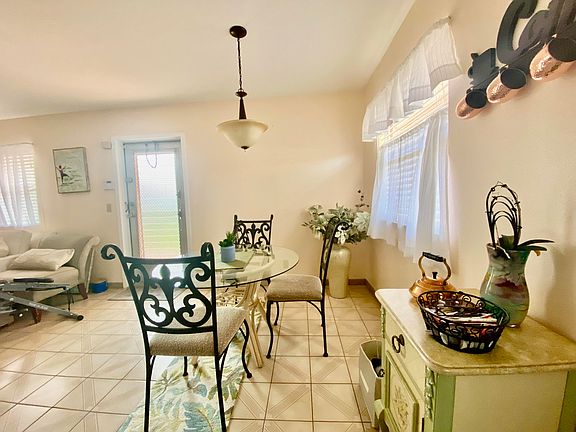 3rd image of 269 Seville Ct #L